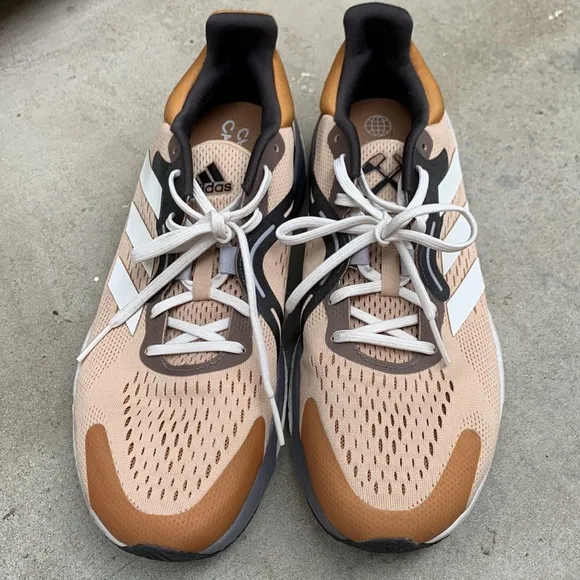 Adidas Tan and Gray Athletic Sneakers with Modern Design