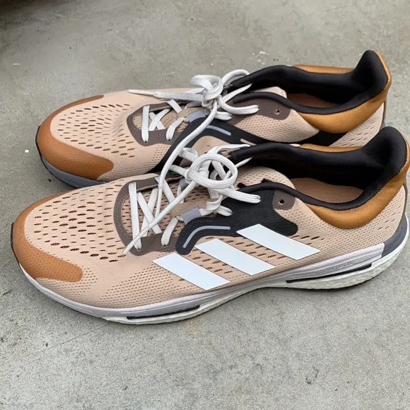 Adidas Tan and Gray Athletic Sneakers with Modern Design