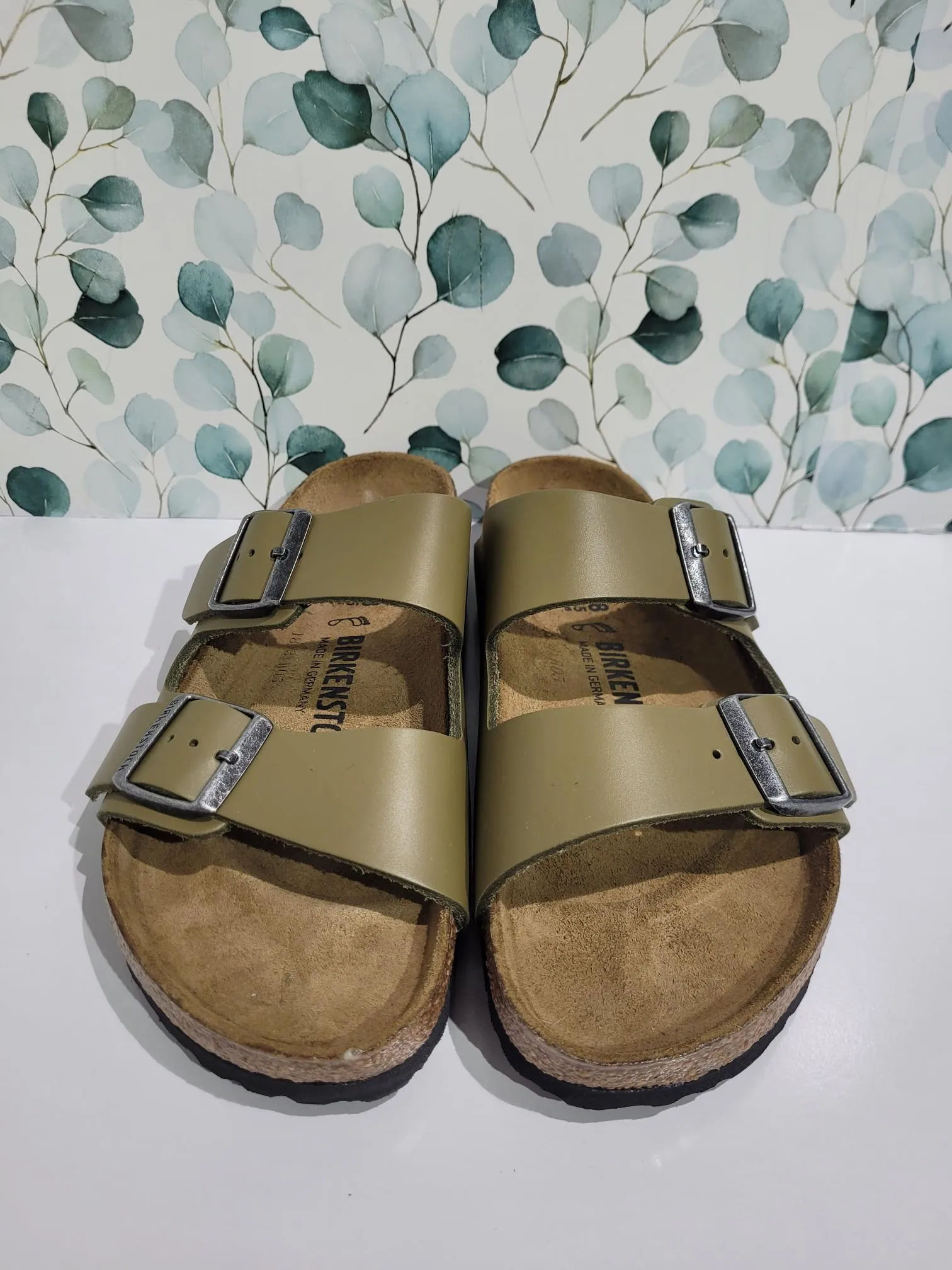 Arizona Faded Khaki Leather Regular by Birkenstock