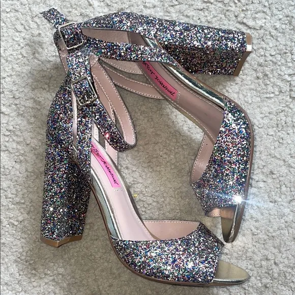 Betsey Johnson Glissten Pink Glitter Heels Block Heel Size 8