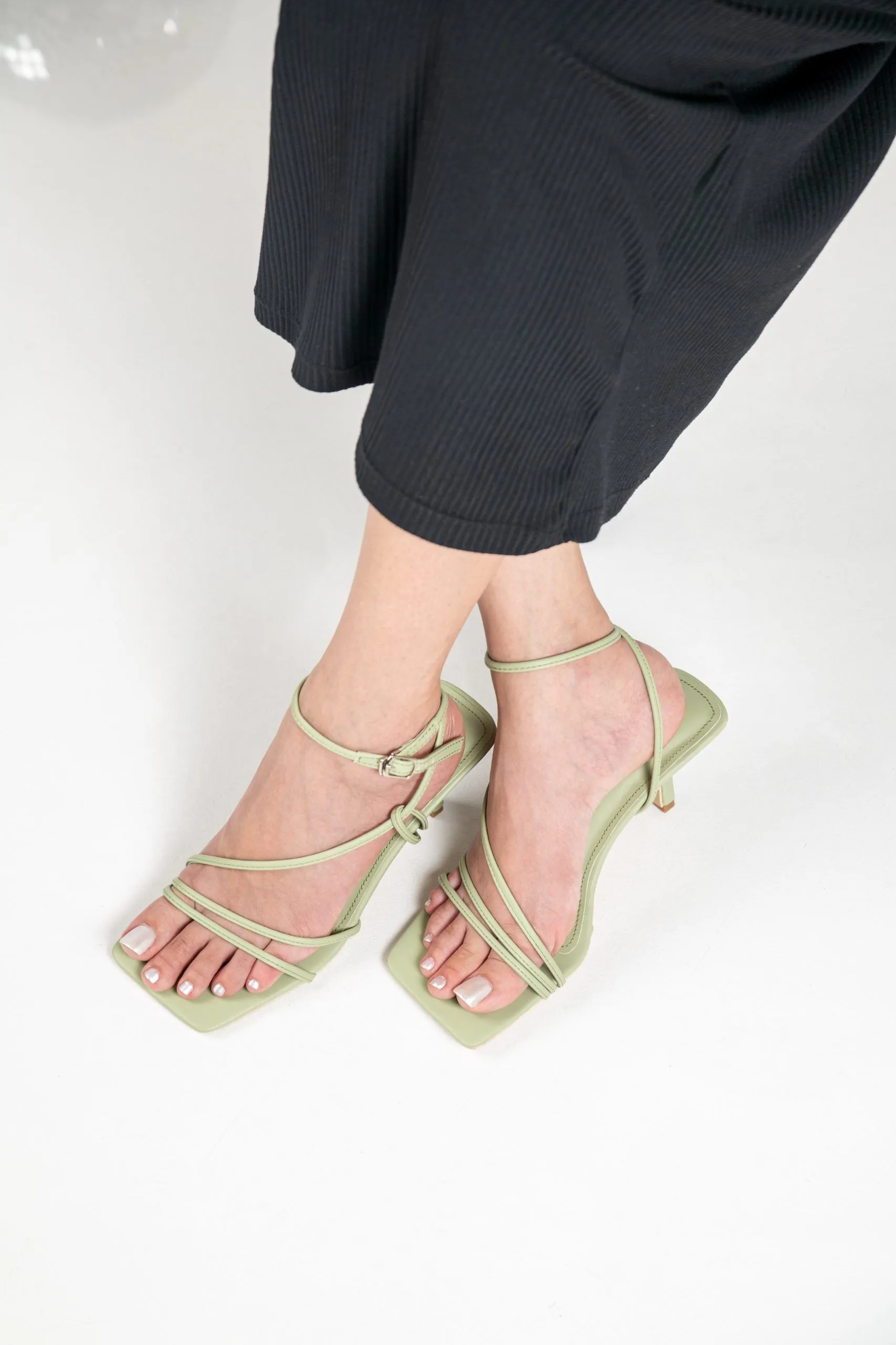 Celeste Pointed Heels
