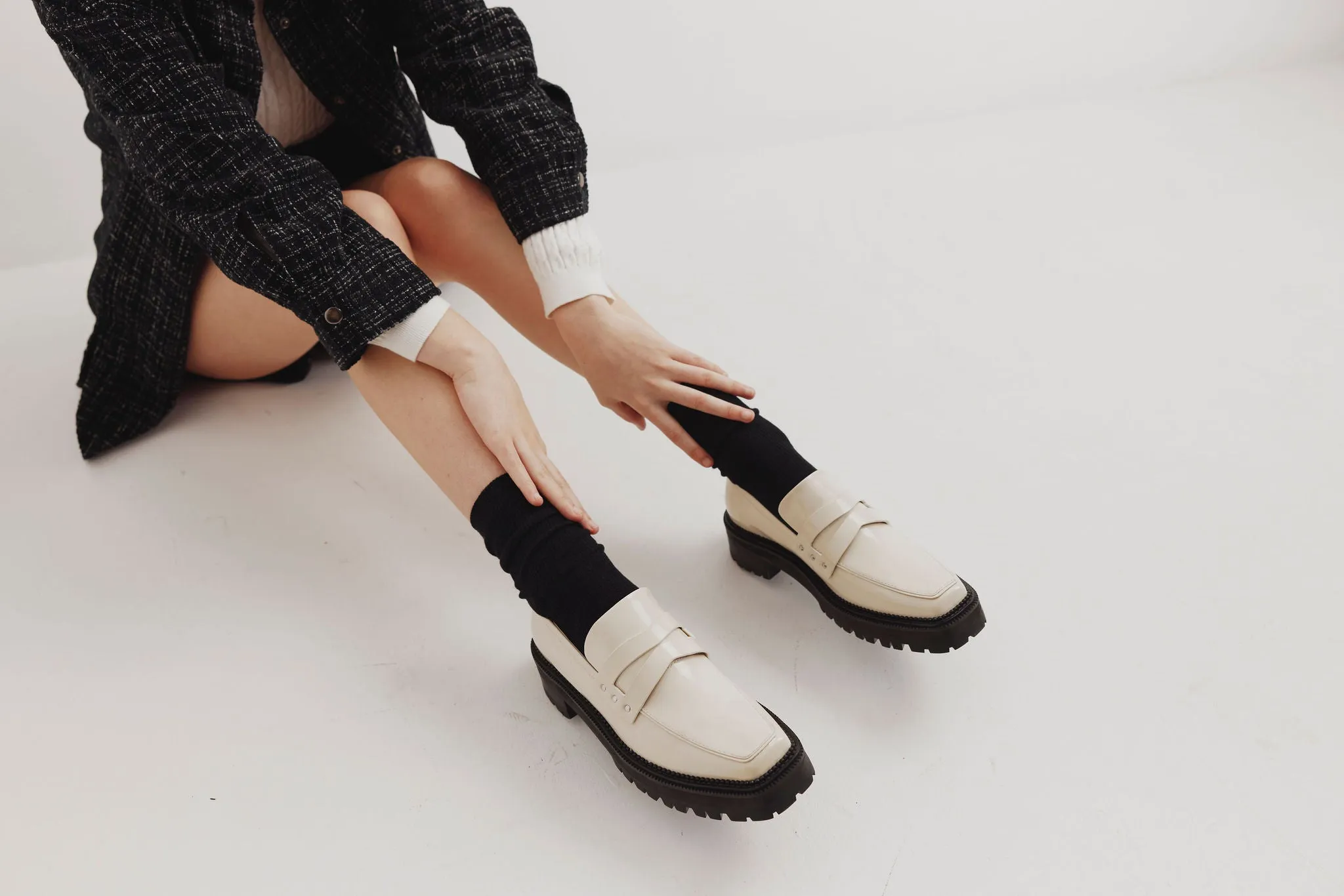 CHAOS & HARMONY ASPEN LOAFER ECRU