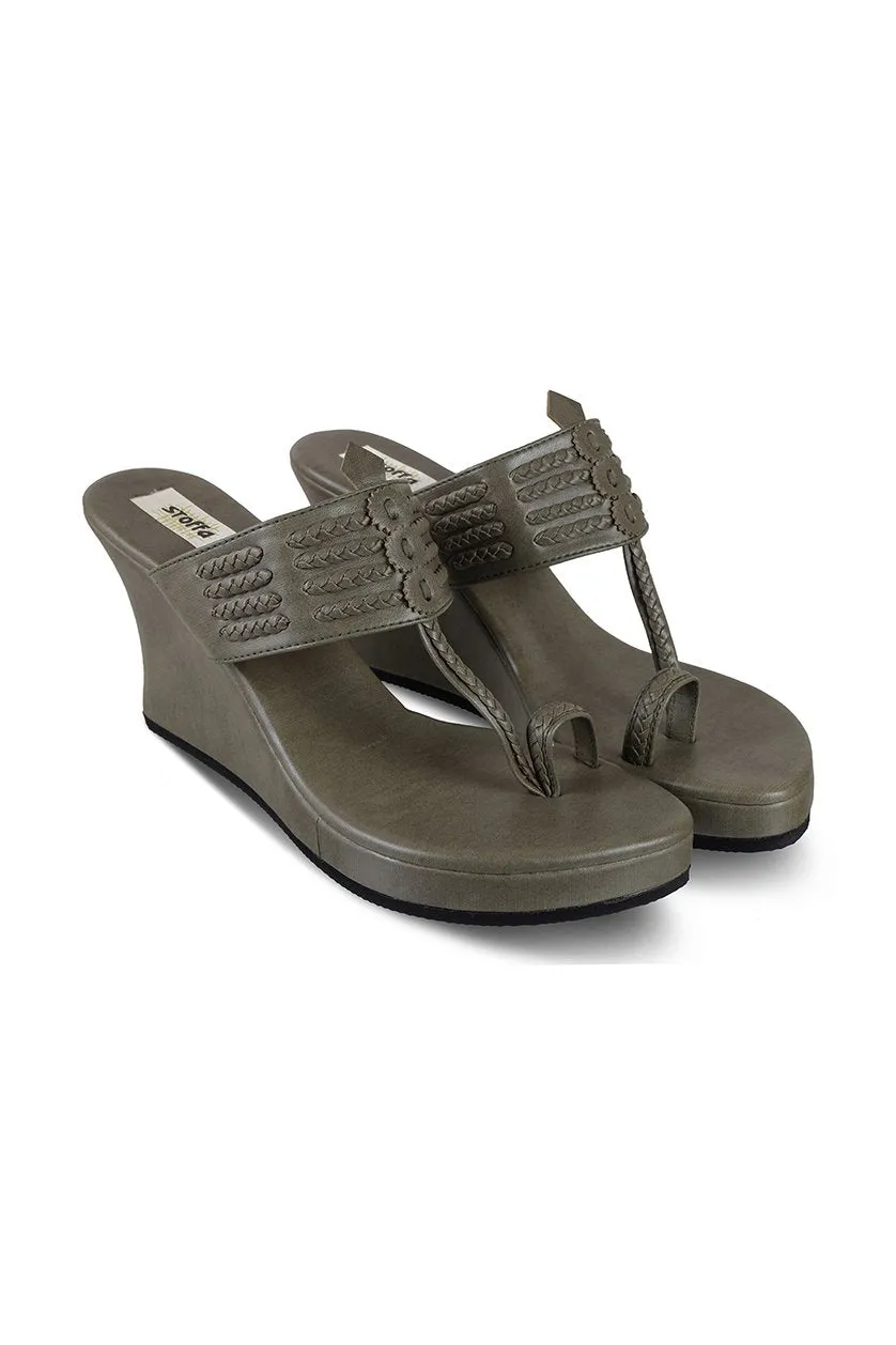 Classic High K Wedge Maroon