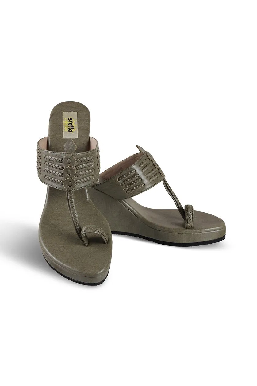 Classic High K Wedge Maroon