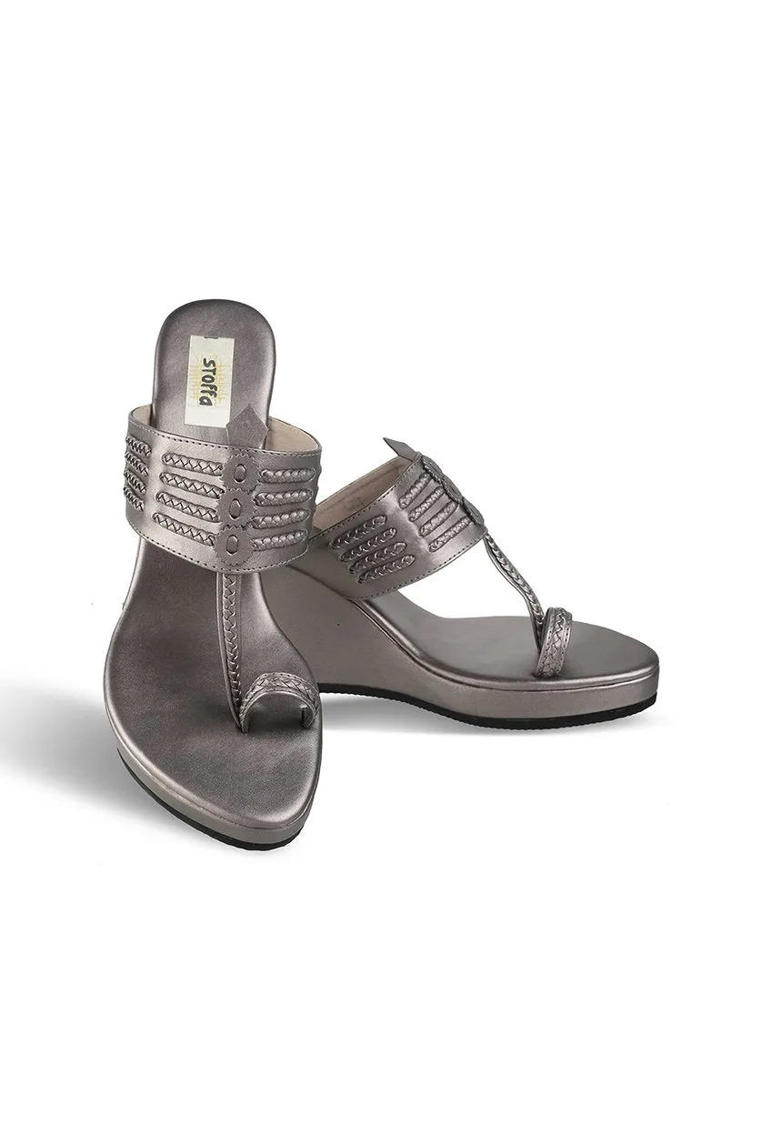 Classic High K Wedge Maroon