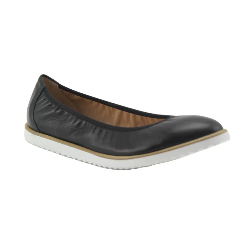 Doorway - Black Leather