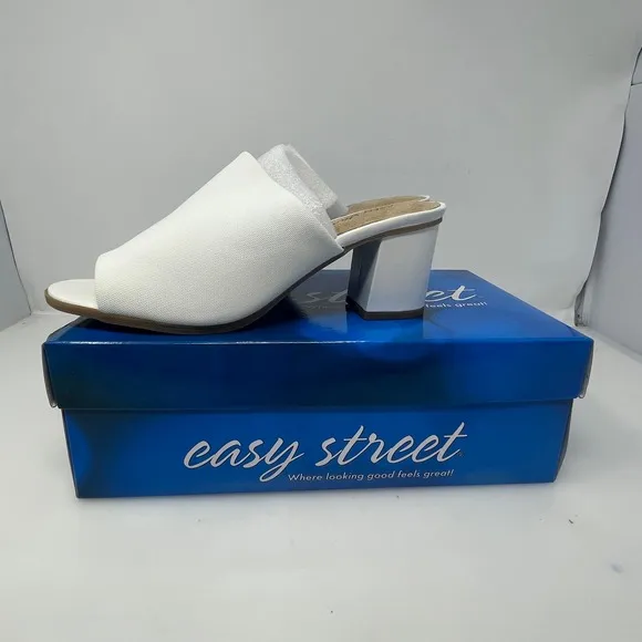 Easy Street Carmella Slip On Heels inWhite Stretch‎ Fabric Size 9 M New
