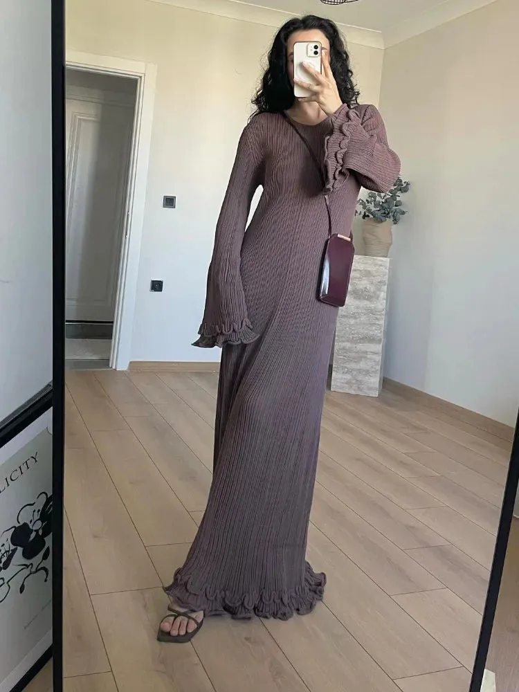 Elegant Solid Ruffles Knitted Dress