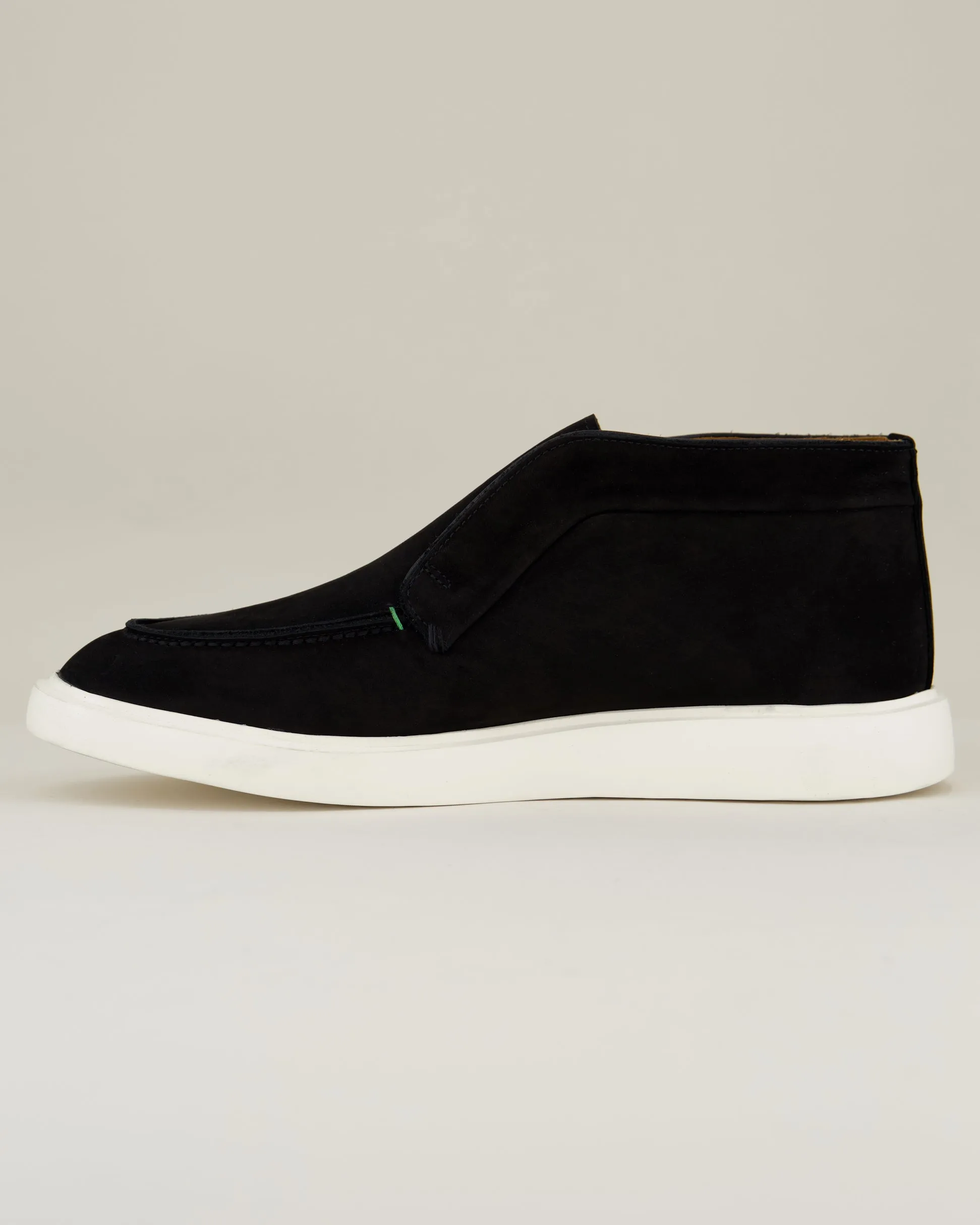 Enzo AVM-M02 Black Nubuck Leather