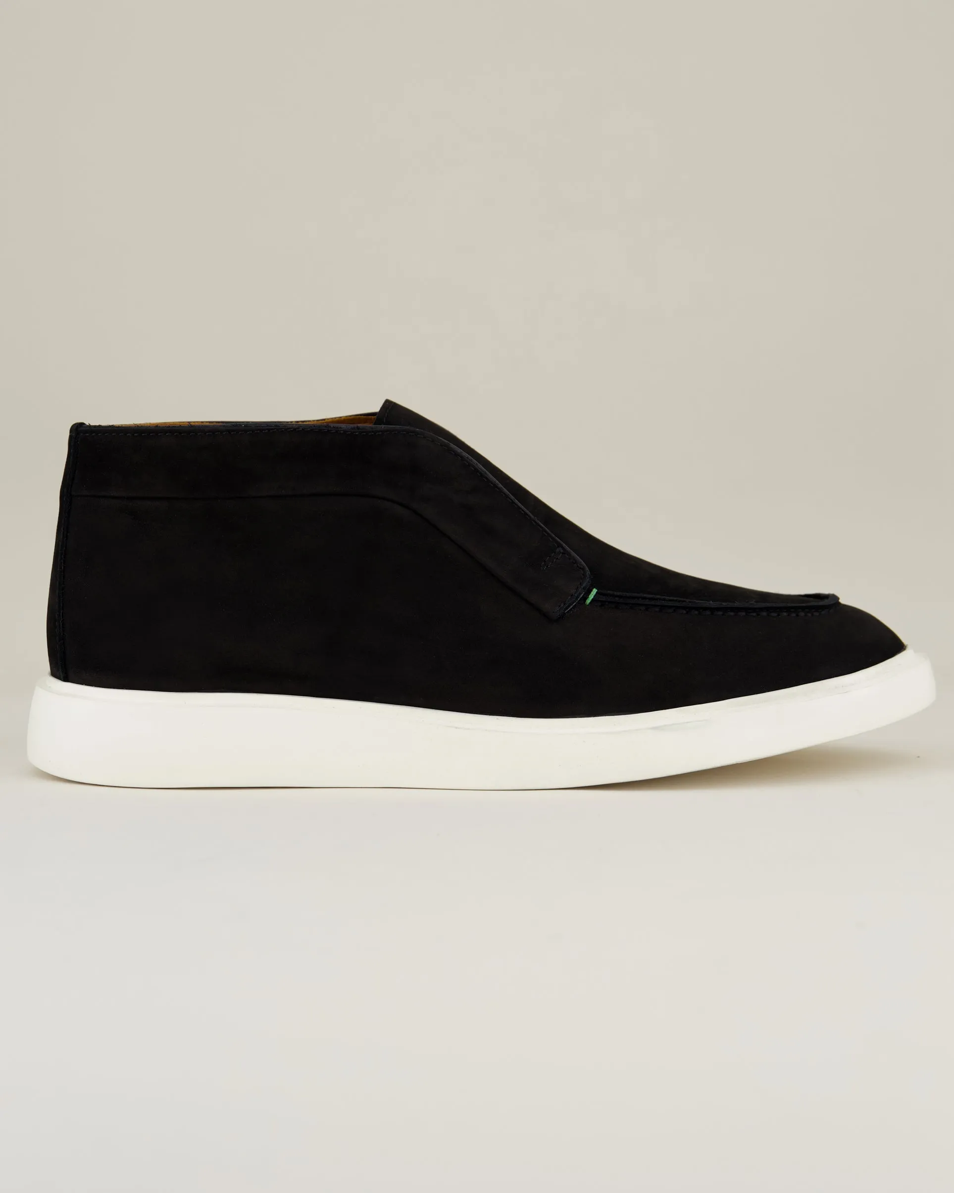 Enzo AVM-M02 Black Nubuck Leather