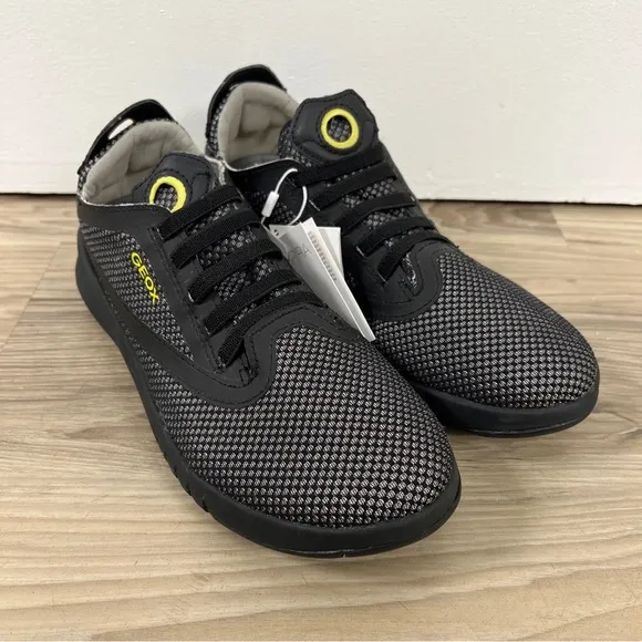 Geox Respira Sneakers Black Men Size US 5/EU 37 Breathable Antishock NWOB
