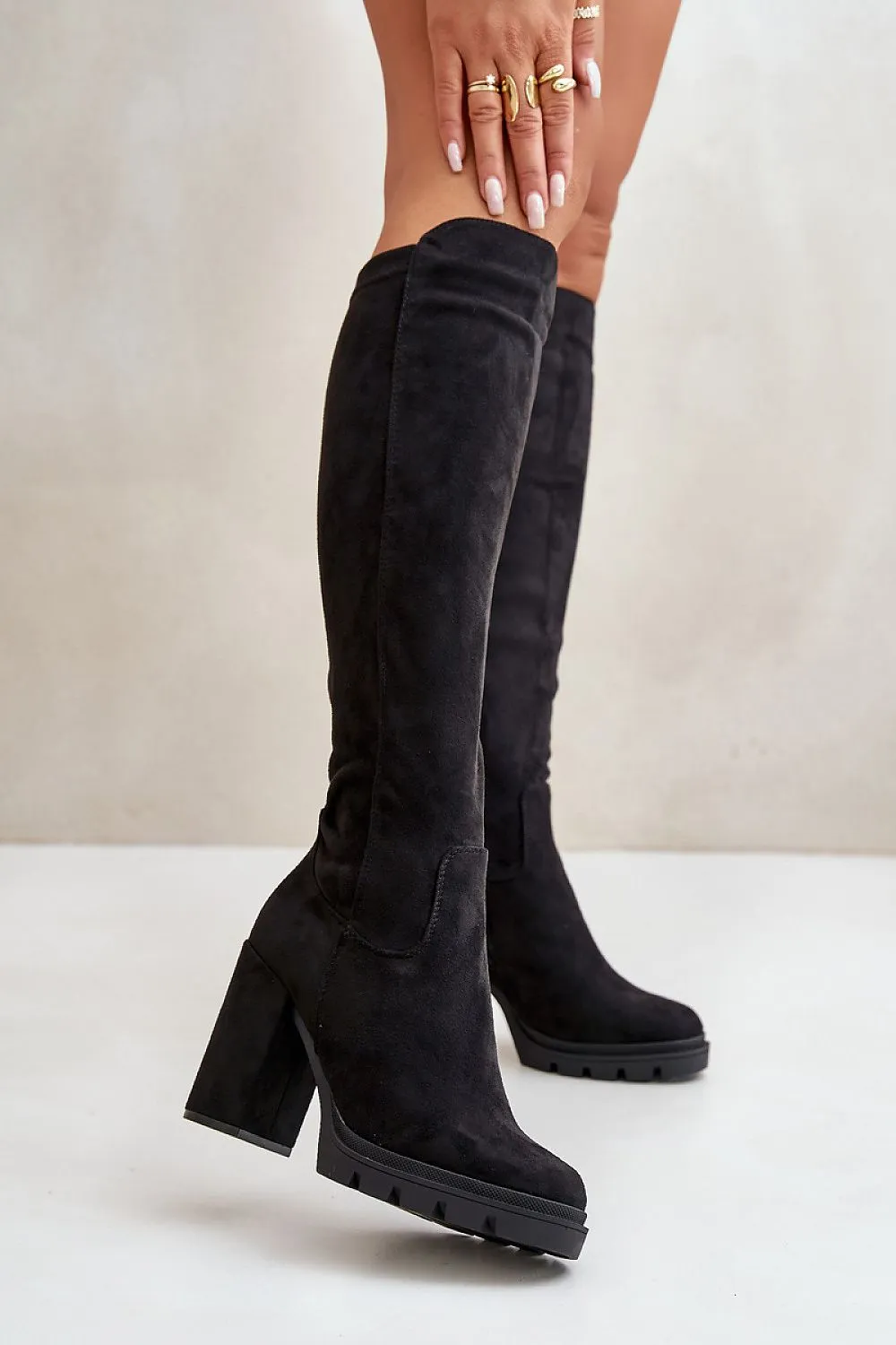 Heel boots