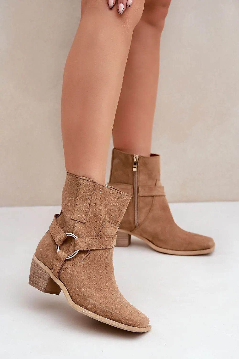 Heel boots