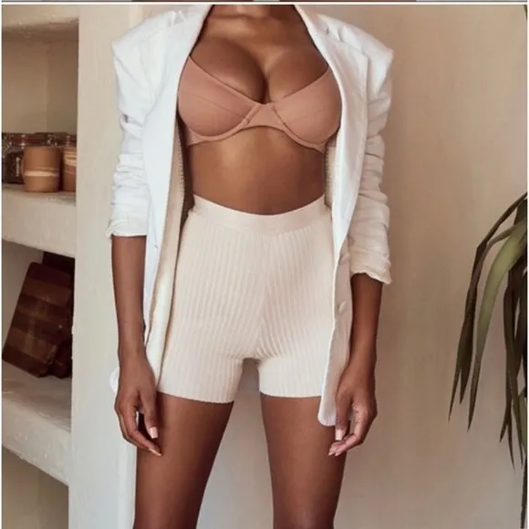 House of CB Eden, Beige Bandage Shorts S NWT
