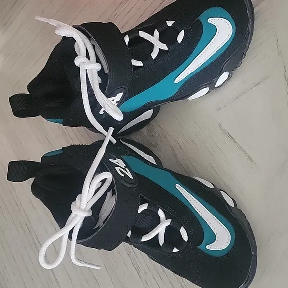 Kids Black and Teal Sneakers