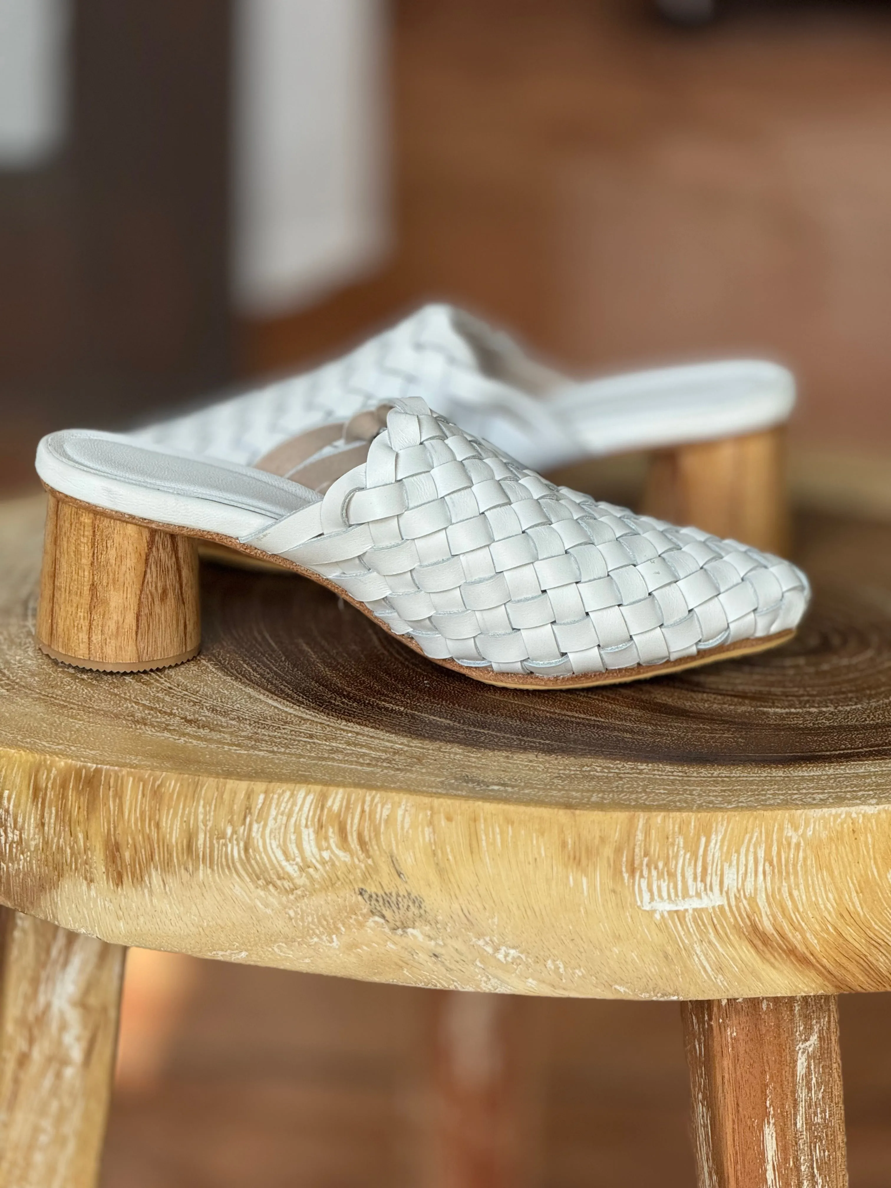 Ladies White Leather slides