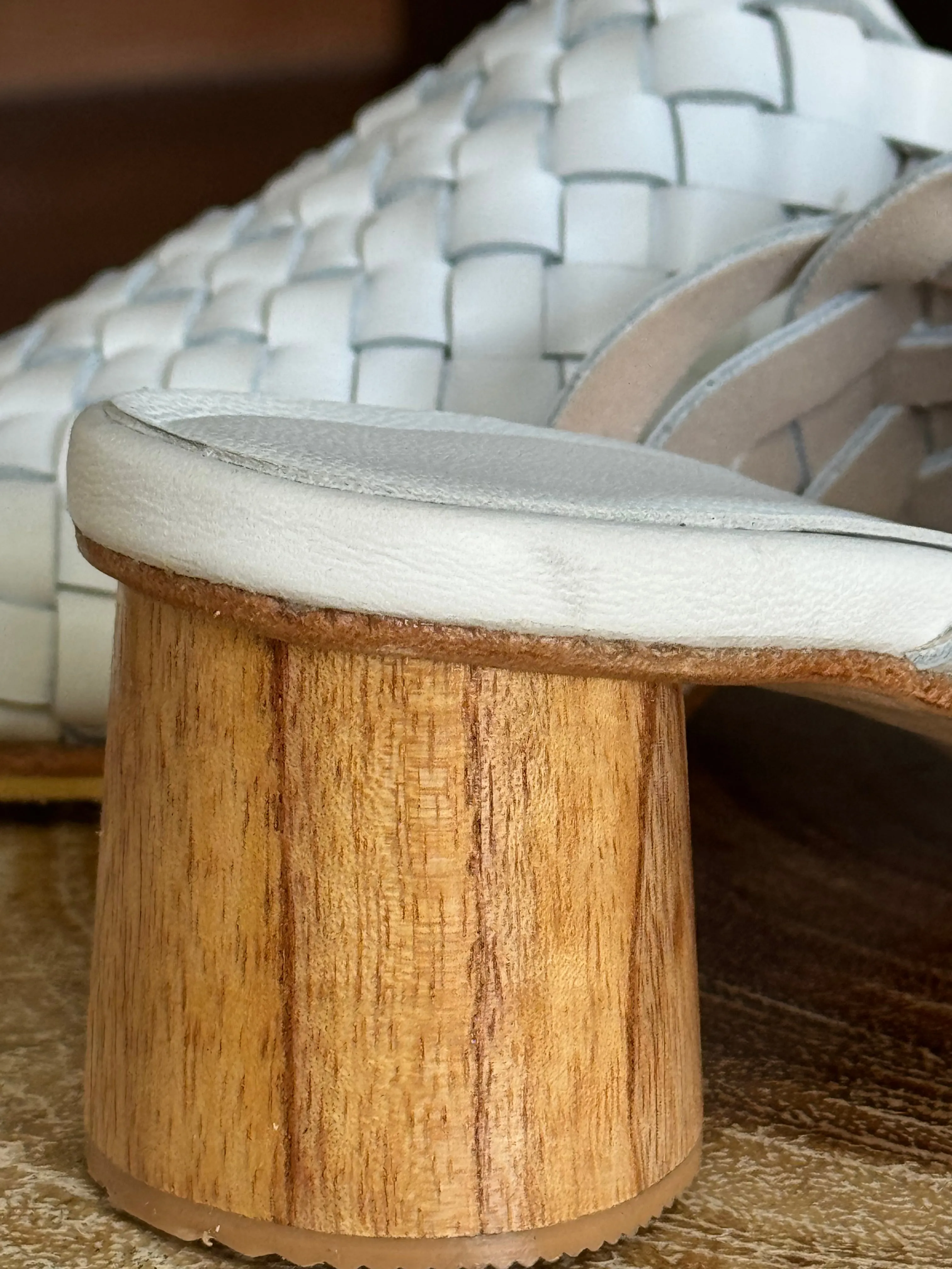 Ladies White Leather slides