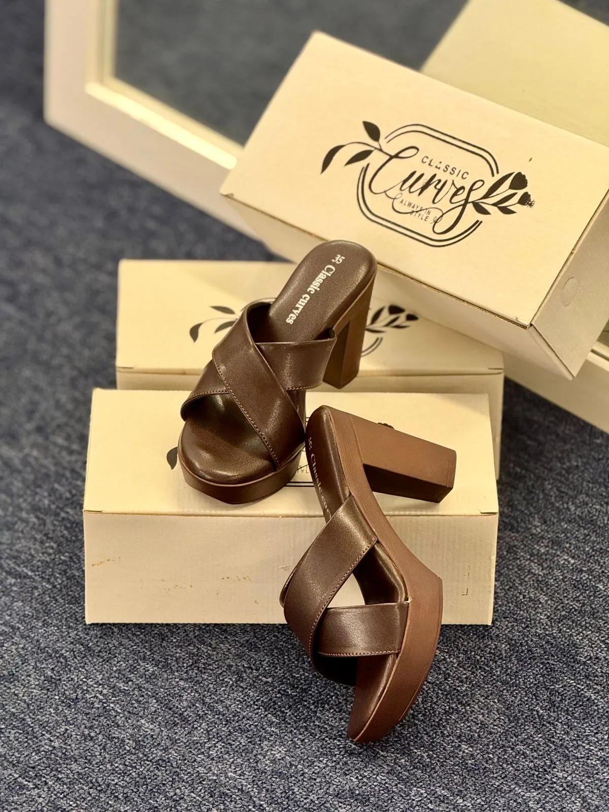 Mediglam Heels - Brown