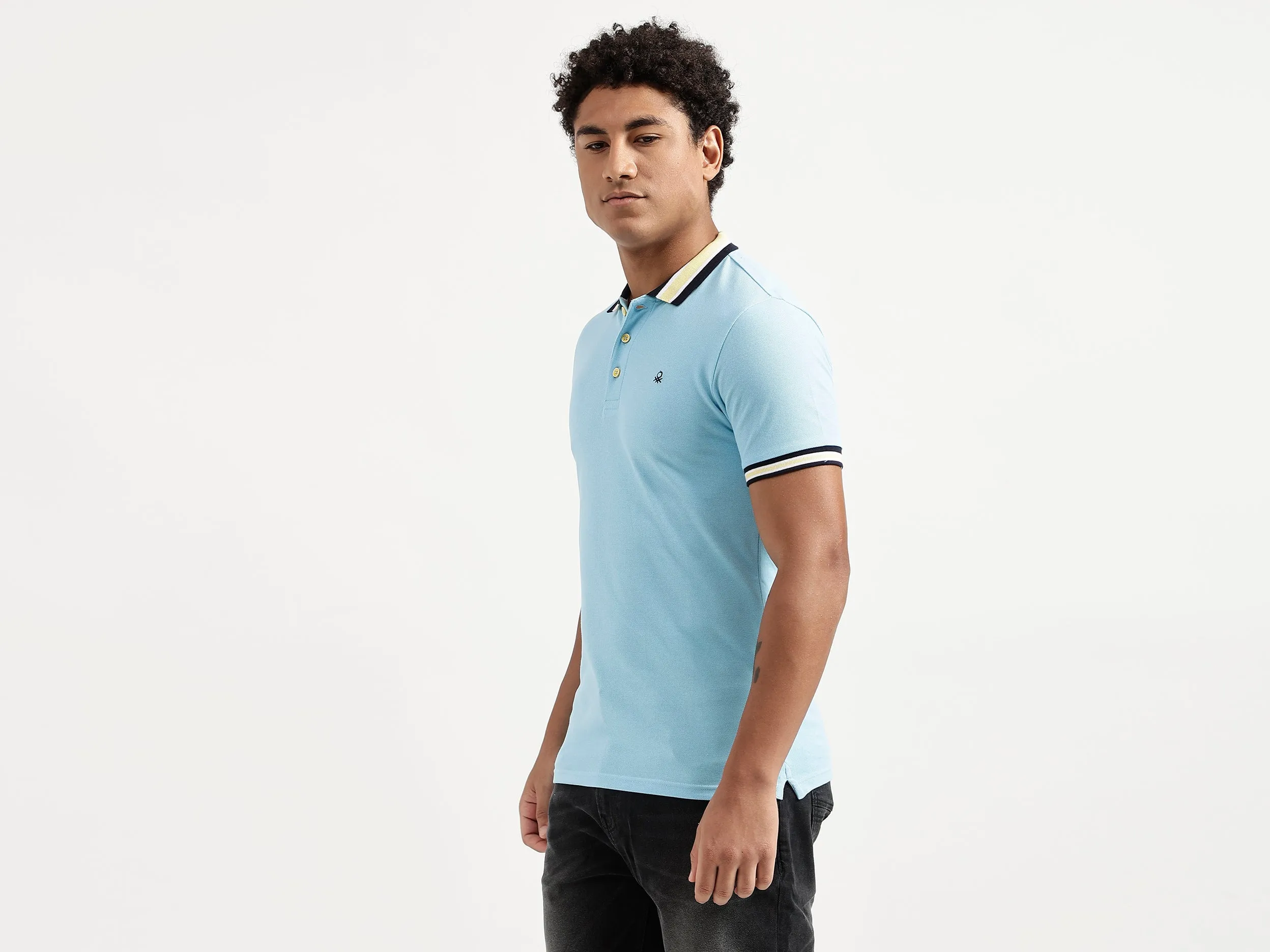 Men Blue Solid Regular Polo T Shirt