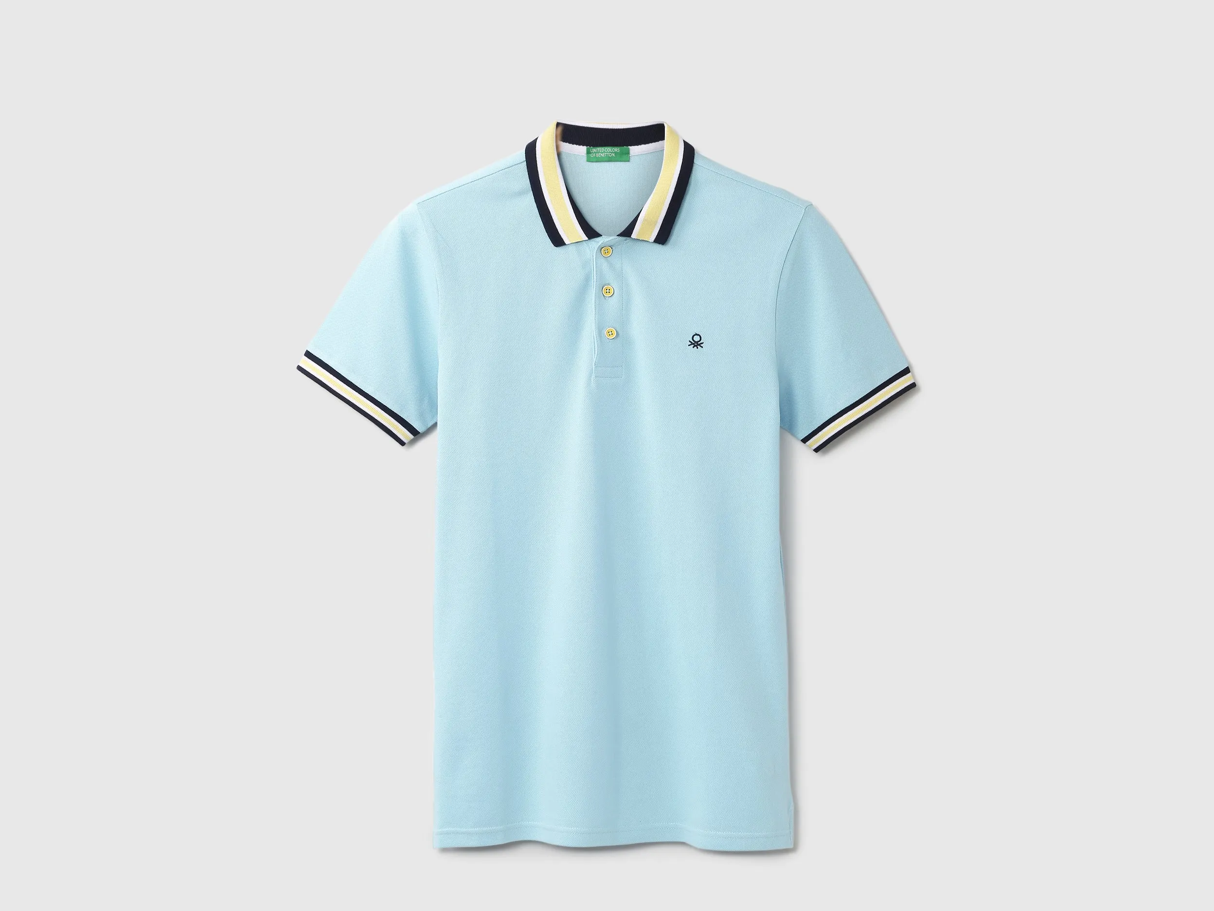 Men Blue Solid Regular Polo T Shirt