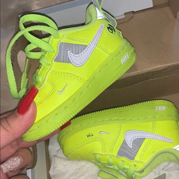 Neon Green / Grey  Nike Air Force 1