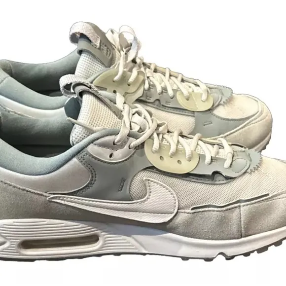 Nike Air Max 90 Futura Mint Grey Green Women's DM9922-105 Size 11 EUC