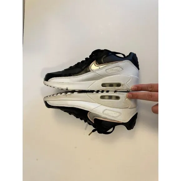 Nike Air Max 90 LTR SE Big Kids' Size Off Noir-Metallic Pewter-Black Size 7.0Y