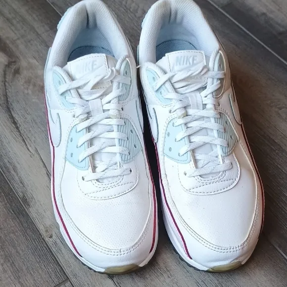 Nike Air Max Unisex Sneakers Size (8 Men)(10 Women) (41 Eur)