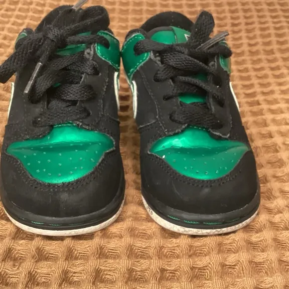Nike‎ Dunk Low Black GREEN LANTERN Sz 6C Shoes 316610-911 Toddler Baby