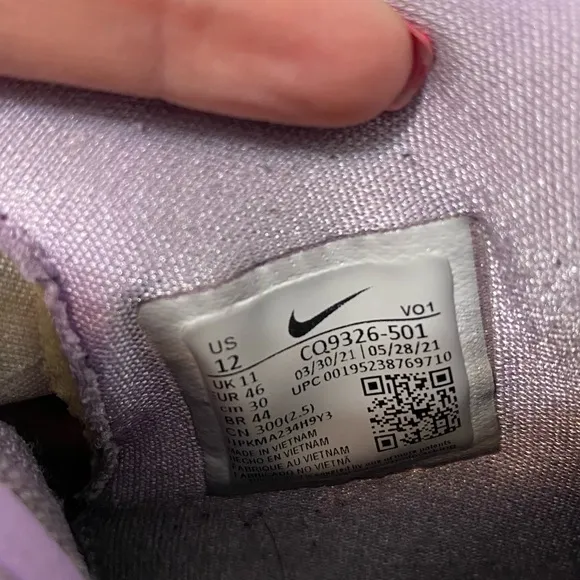 Nike Kyrie 7 Daughters Azurie Performance Hoop Shoe Pastel Purple Pink Sneaker