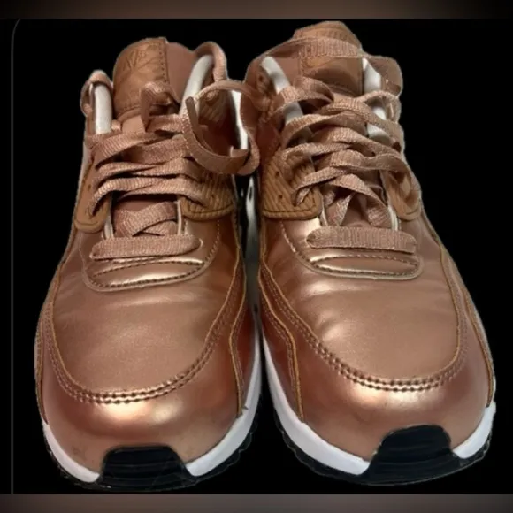 Nike Metallic Bronze Sneakers GUC