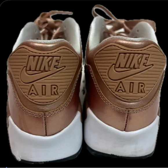Nike Metallic Bronze Sneakers GUC