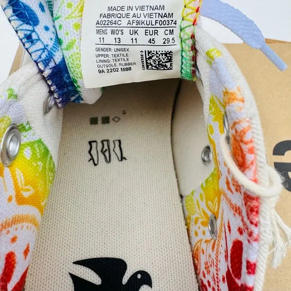 Size 11 Men/Women 13 - Converse Chuck Taylor All Star Lift Platform Low Pride