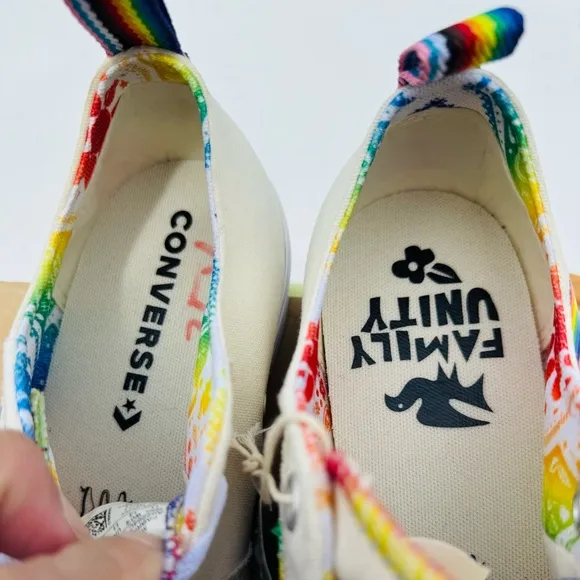 Size 11 Men/Women 13 - Converse Chuck Taylor All Star Lift Platform Low Pride