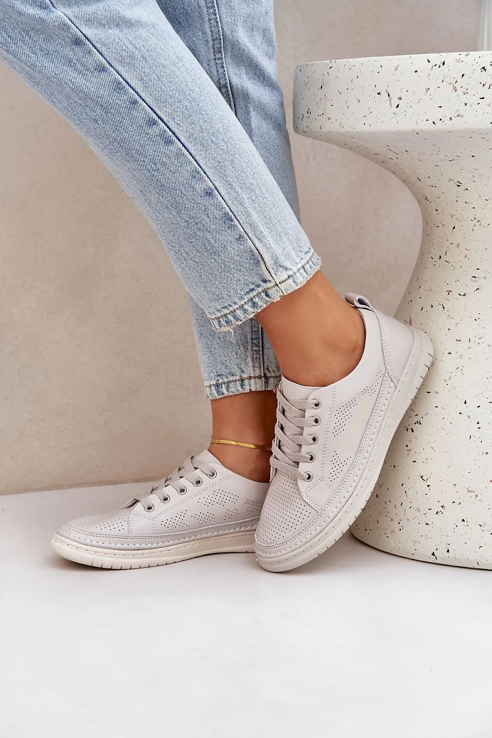 Sneakers Step in style