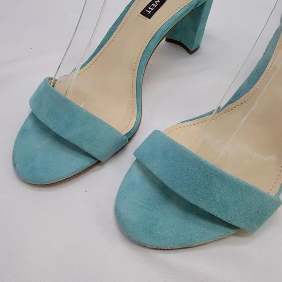 Suede Turquoise Nine West ankle strap block heels 2.5&quot;