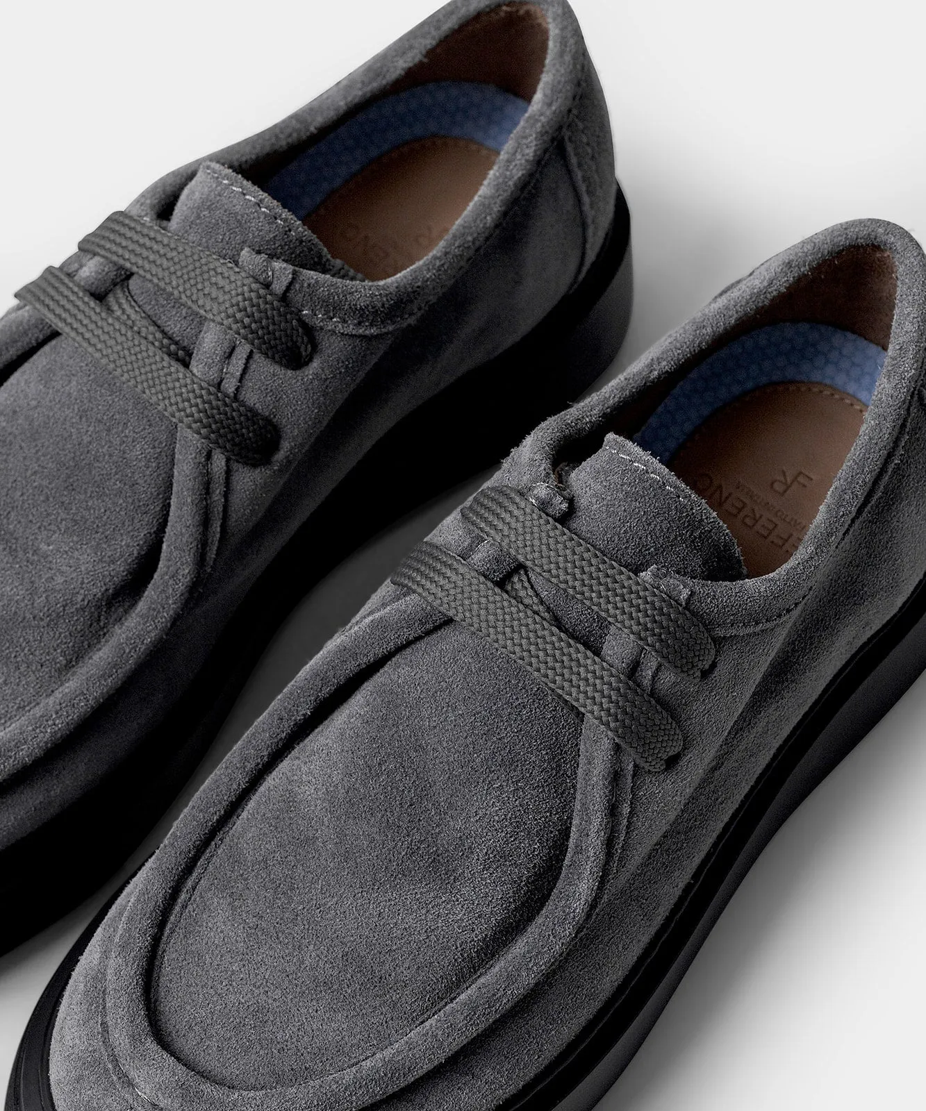 The Fernabee Dark Grey / Black Suede (W)