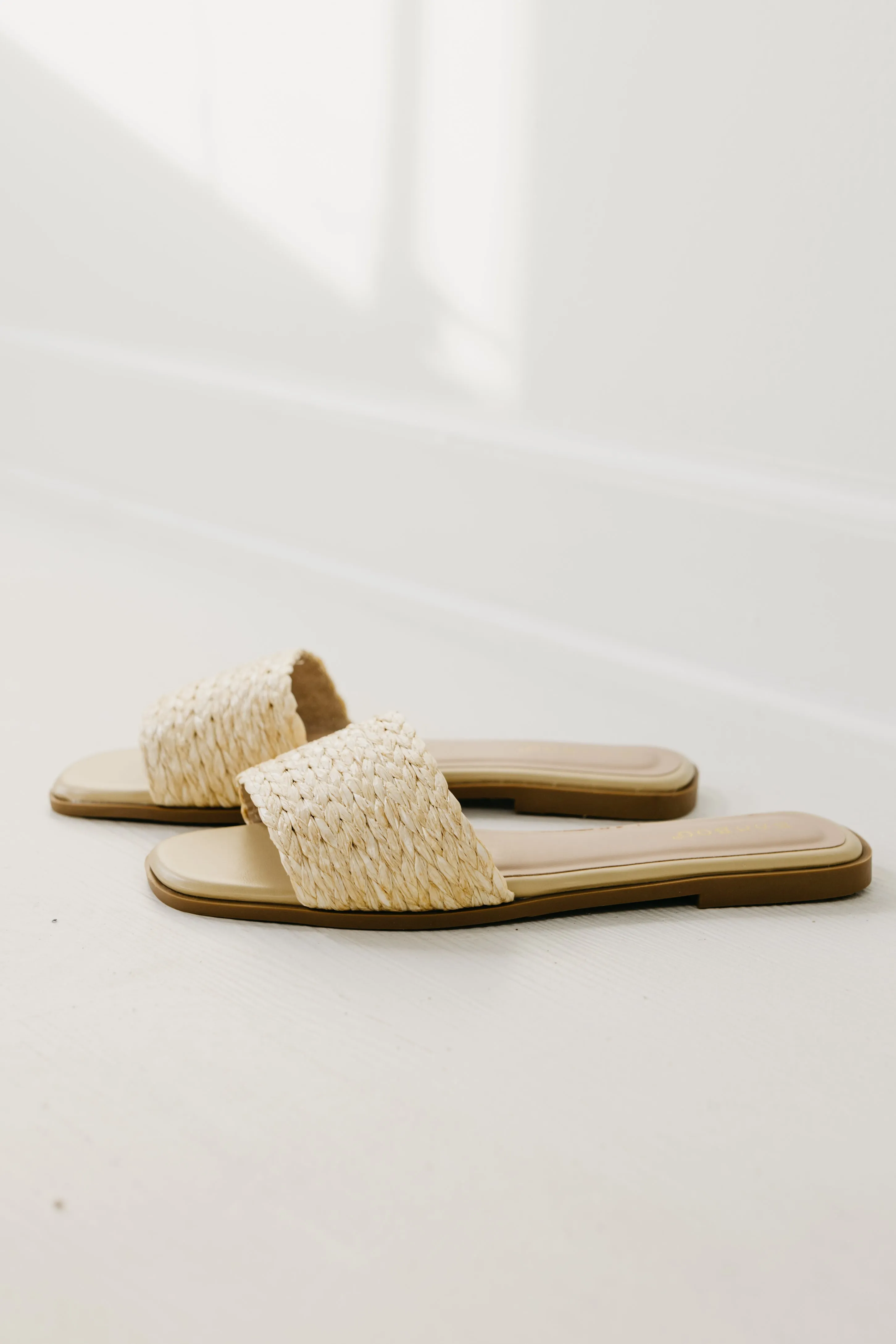 The Sunhat Raffia Slide Sandal
