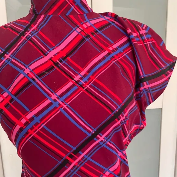 Topshop Plaid Asymmetrical Dress with High Slit- Beautiful fit. Worn once