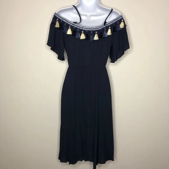 Tularosa Off the Shoulder Fiesta Tassel Midi Dress