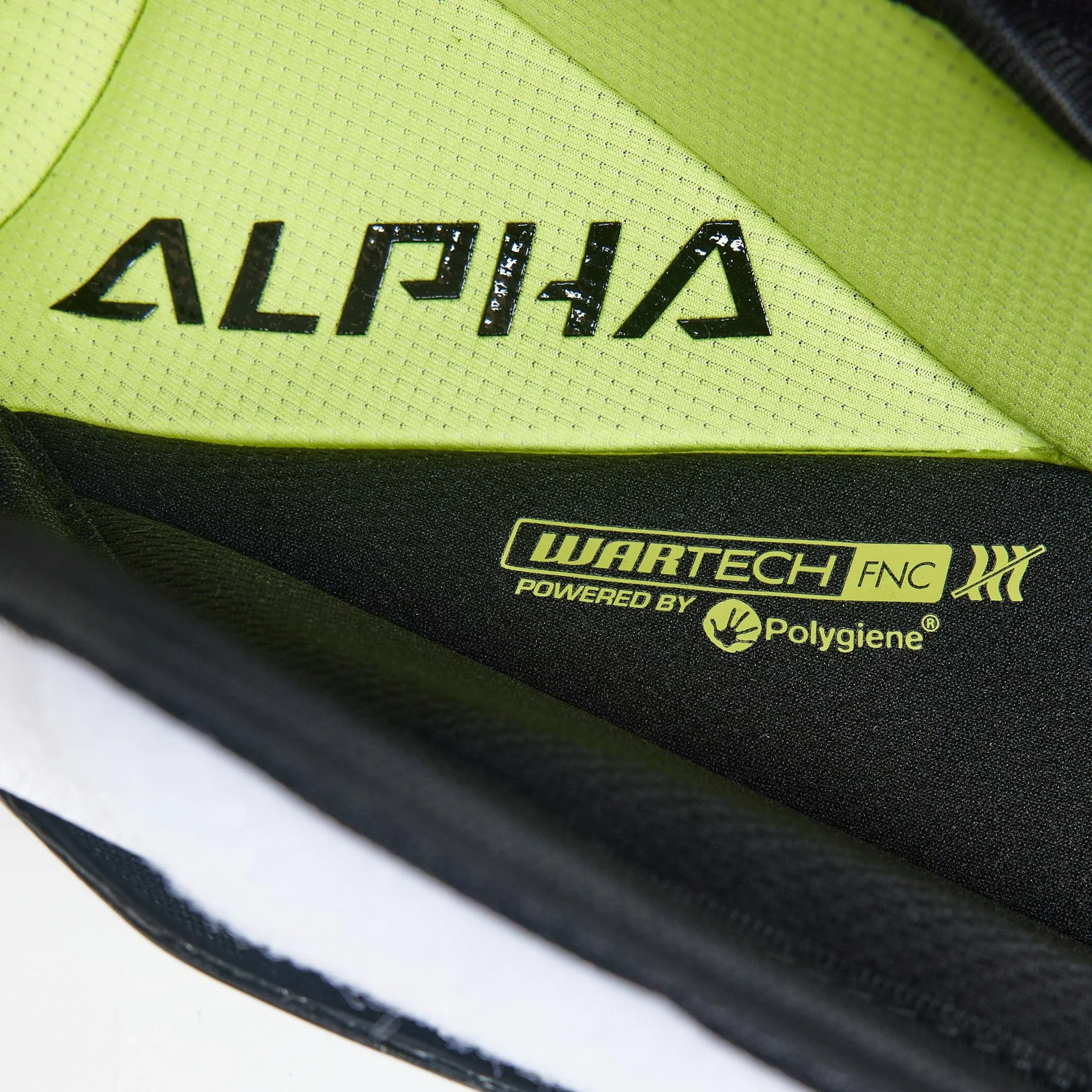 Warrior Alpha LX 30 Junior Hockey Shin Guards