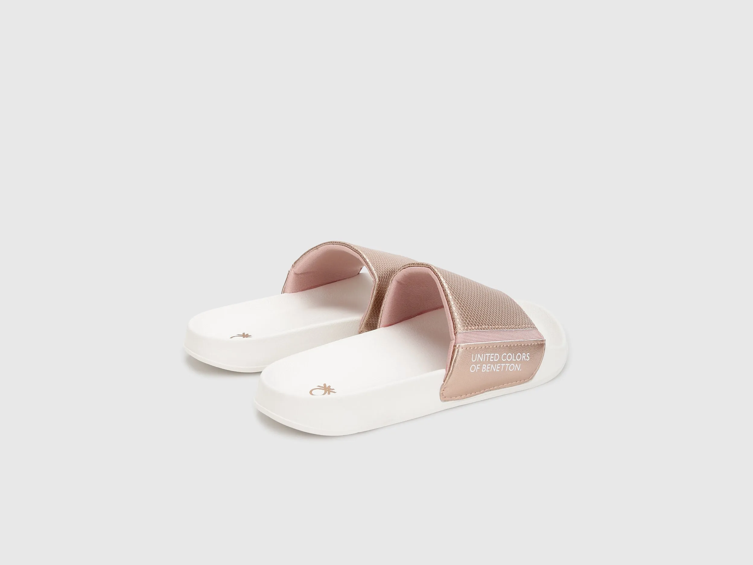 Women Textured Slip-On Sliders
