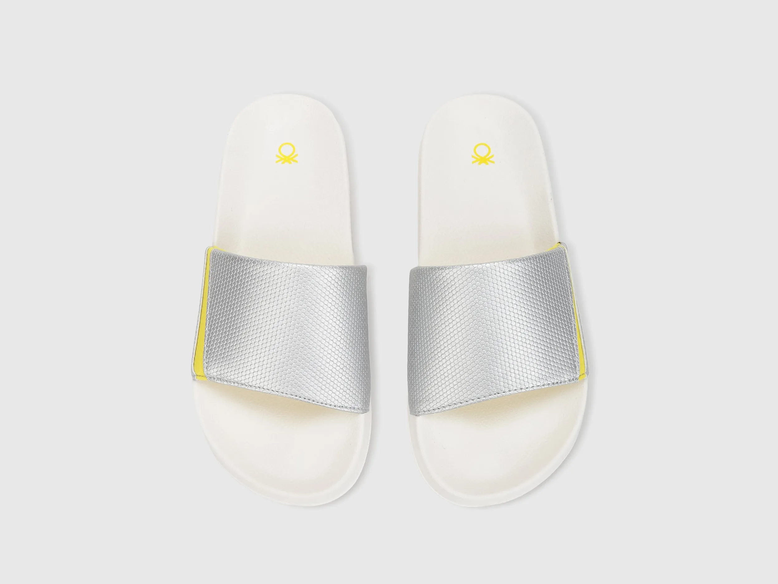 Women Textured Slip-On Sliders